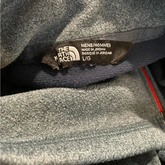 Men’s north face light weight jacket - Picture 3 of 3
